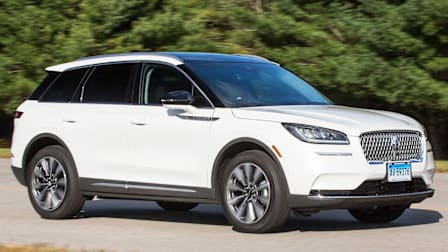 2020 Lincoln Corsair driving