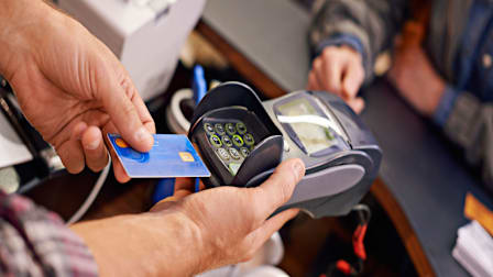 New Credit Cards With Chips Inside Aim to Reduce Fraud