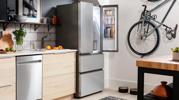 Best Refrigerators Without a Water Dispenser or an Icemaker