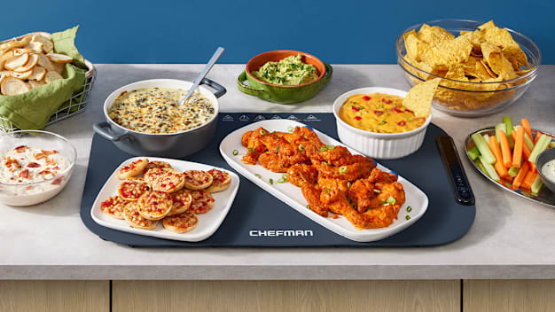 Chefman Roll n’ Go Food Warming Mat.