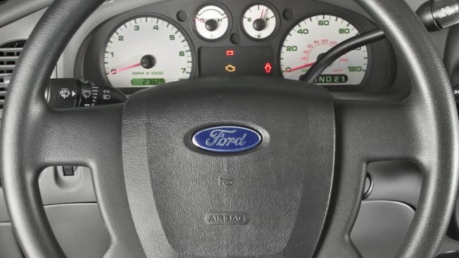 2009 Ford Ranger steering wheel