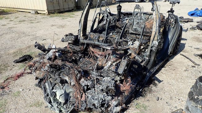 2019 Tesla Model S P100D burned after a crash in Texas