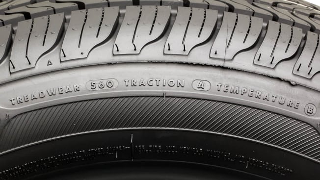 Tire sidewall showing UTQG