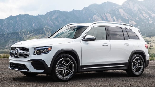 2020 Mercedes-Benz GLB parked