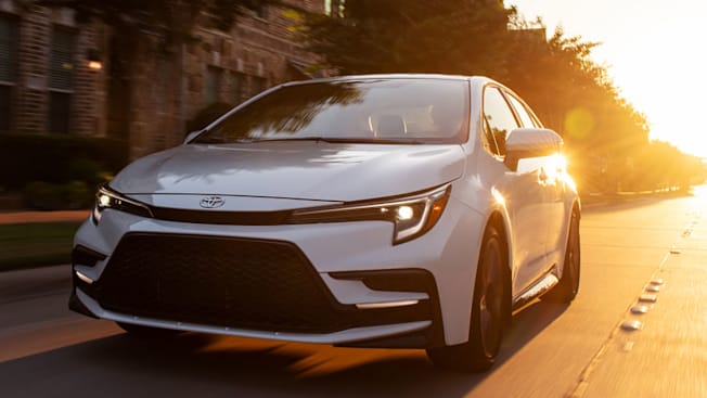 2025 Toyota Corolla XSE, front, driving in city