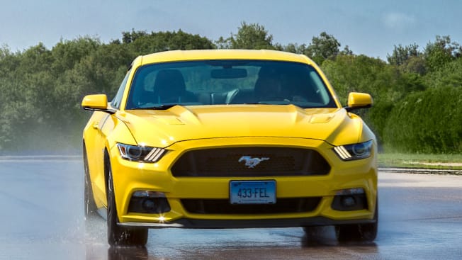 2015 Ford Mustang GT undergoing wet braking tests at CR's Auto Test Center.