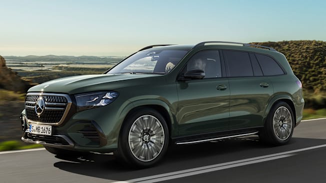 2027 Mercedes-Benz GLS driving, front