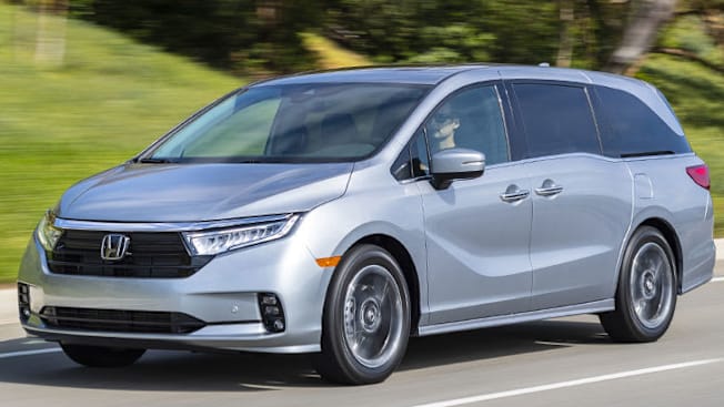 2026 Honda Odyssey driving