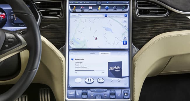 Tesla Model S screen