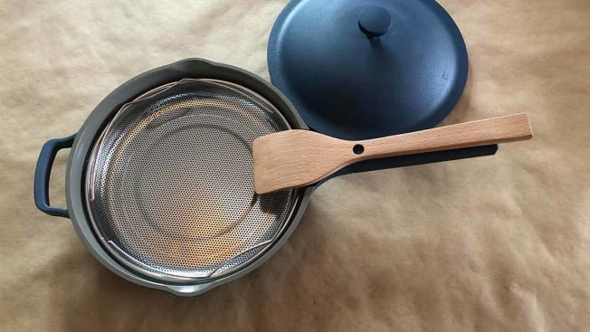 Always Pan with accessories