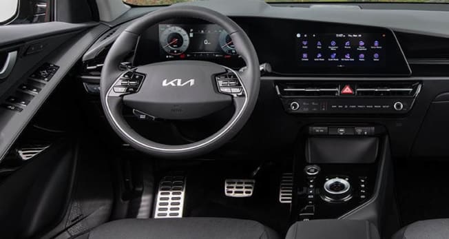 2023 Kia Niro interior