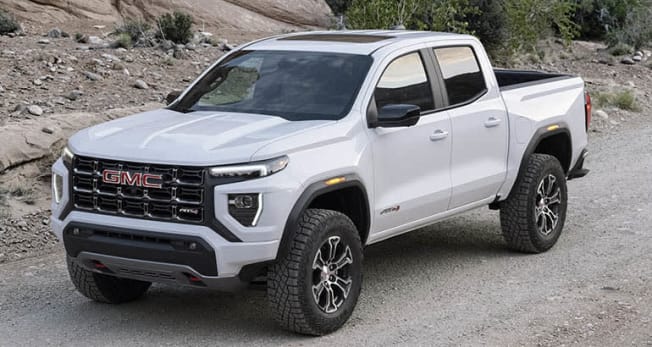 2023 GMC Canyon AT4