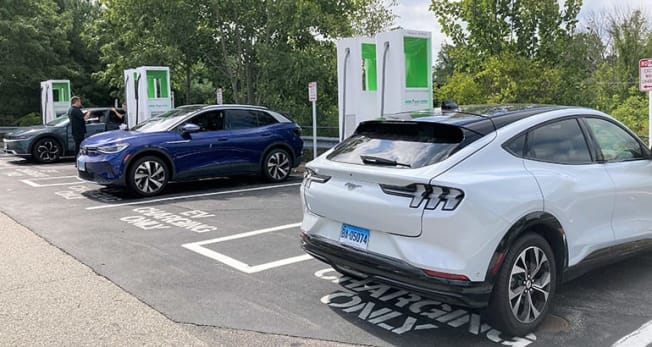 DC Fast Charging Hyundai Ioniq 5, Volkswagen ID.4, and Ford Mustang Mach-E