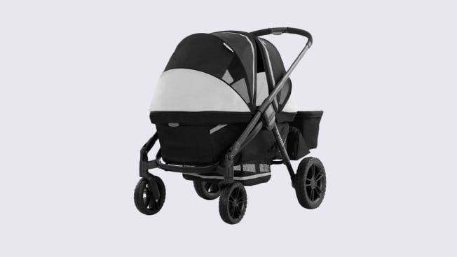 Evenflo Pivot Xplore Dreamz stroller