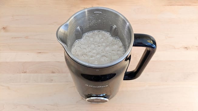 Alfabot nut milk maker making nut milk