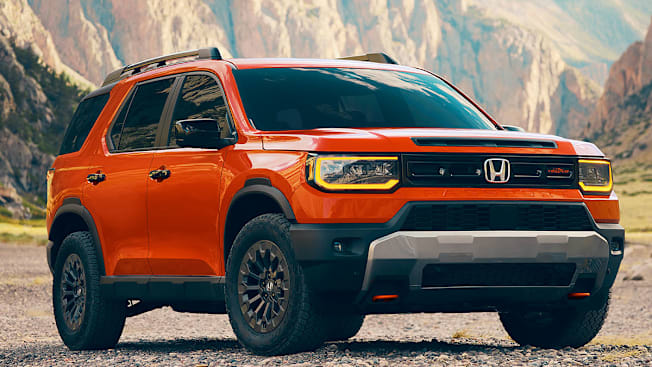 2026 Honda Passport TrailSport front, static
