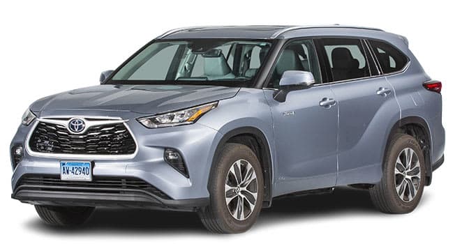 2025 Toyota Highlander Hybrid on a white background.