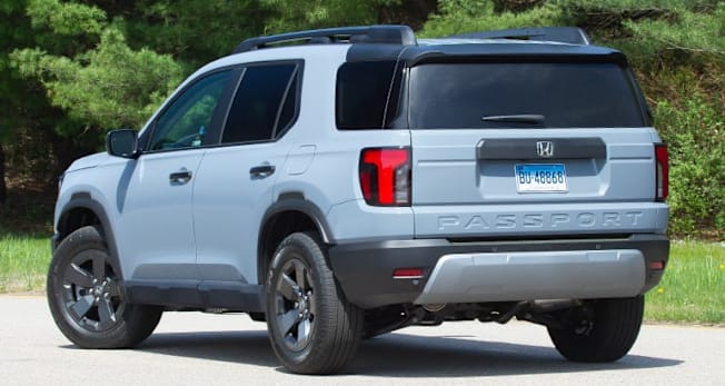 2026 Honda Passport RT-L rear, static