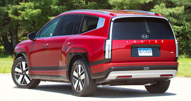 2025 Hyundai Ioniq 9 rear