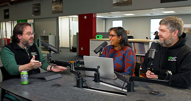 Talking Cars 486 video podcast panel