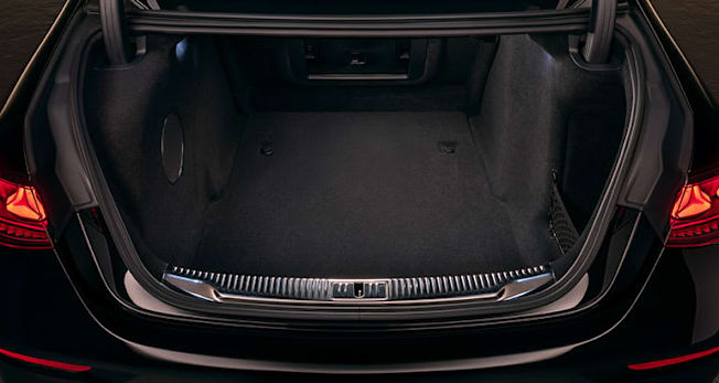2027 Mercedes-Benz S-Class trunk