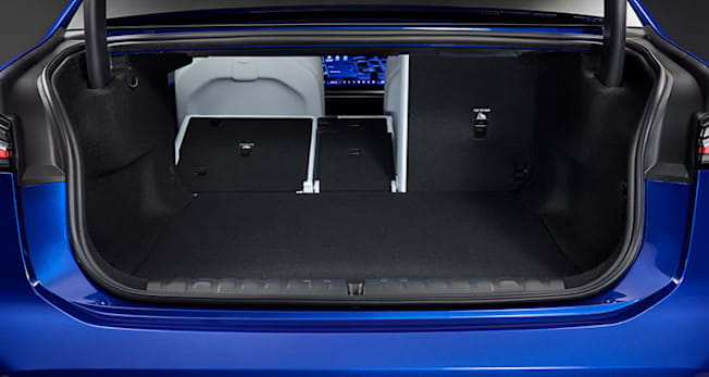 2027 BMW i3 electric sedan trunk