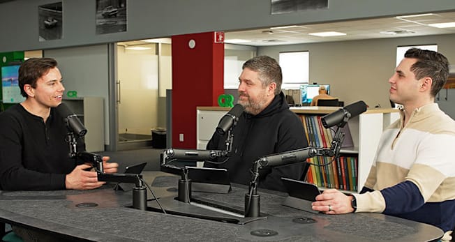 Talking Cars 498 panel