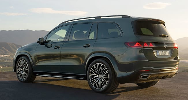 2027 Mercedes-Benz GLS rear