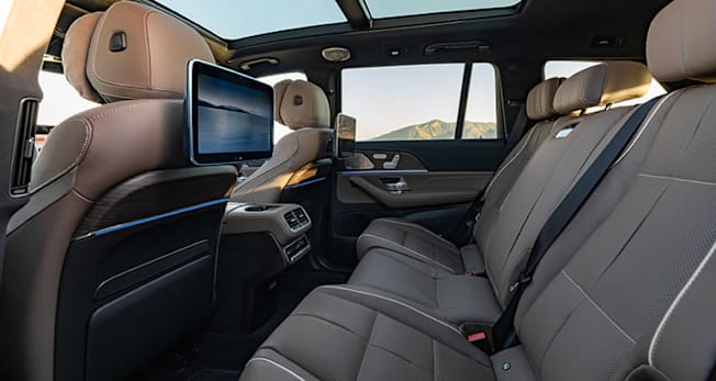 2027 Mercedes-Benz GLS second-row seat