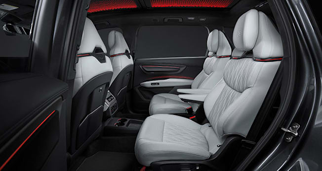 2027 Audi Q9 second-row seat