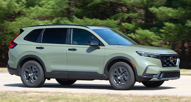 2026 Honda CR-V TrailSport driving at CR's Auto Test Center