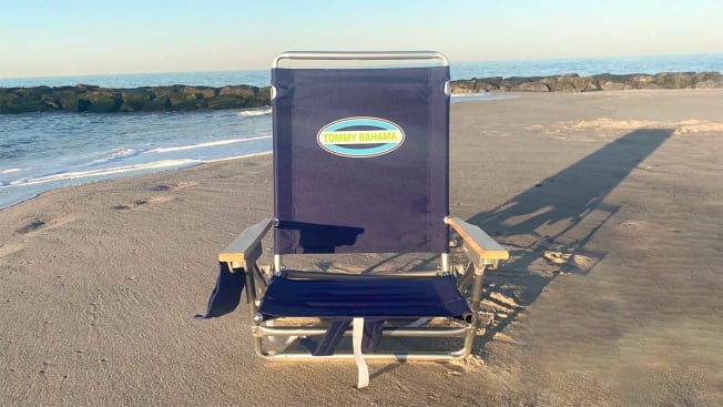 Tommy Bahama Wavy Marlin Deluxe Backpack Beach Chair cover