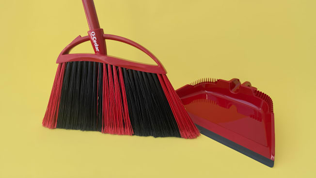 O-Cedar PowerCorner Max Angle Broom With Dust Pan cover