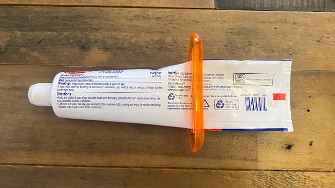 LoveinUSA Toothpaste Tube Squeezer cover