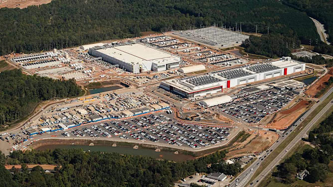 An aerial view of the QTS data center complex under development in Fayetteville, Georgia.