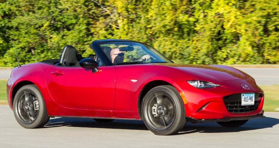2016 Mazda MX-5 Miata driving at CR's Auto Test Center