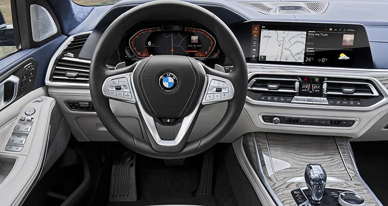 2019 BMW X7 - Najväčšie SUV značky - interiér