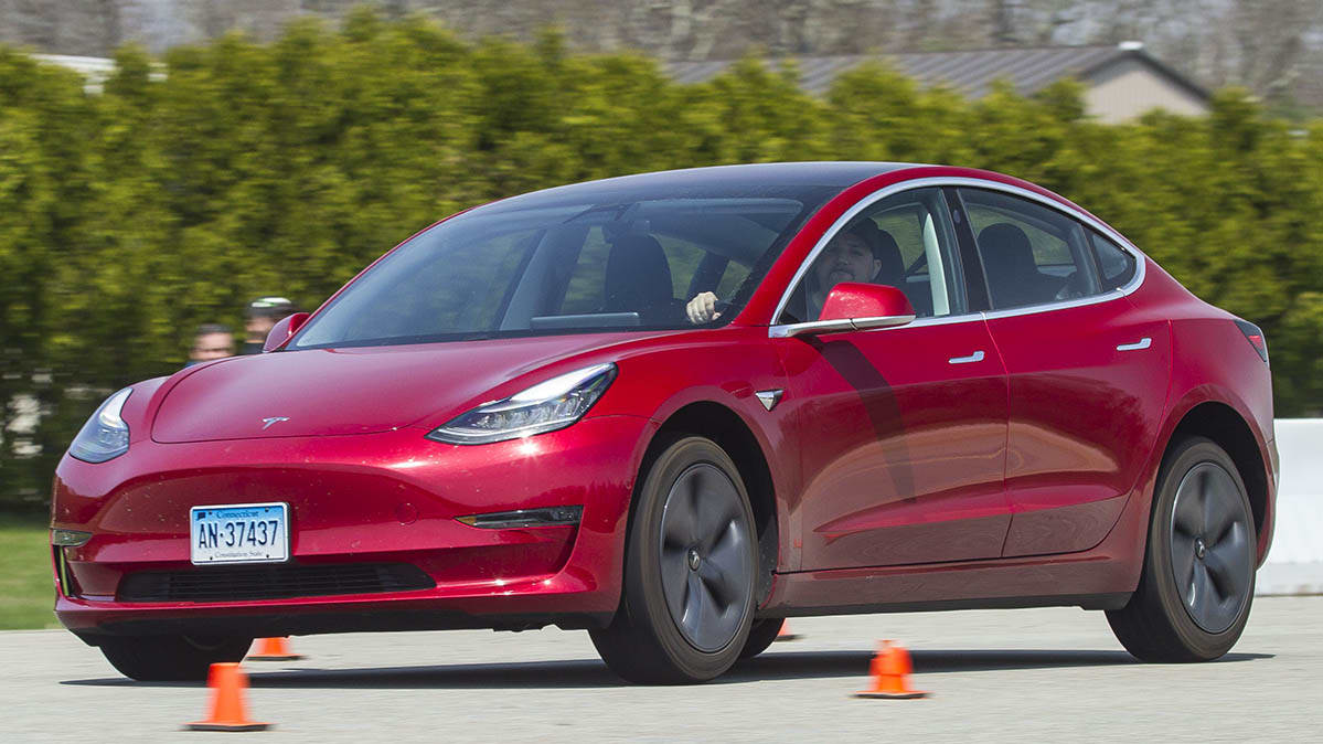 Over-the-Air Update Left Tesla Model 3 Without Key Safety Features ...