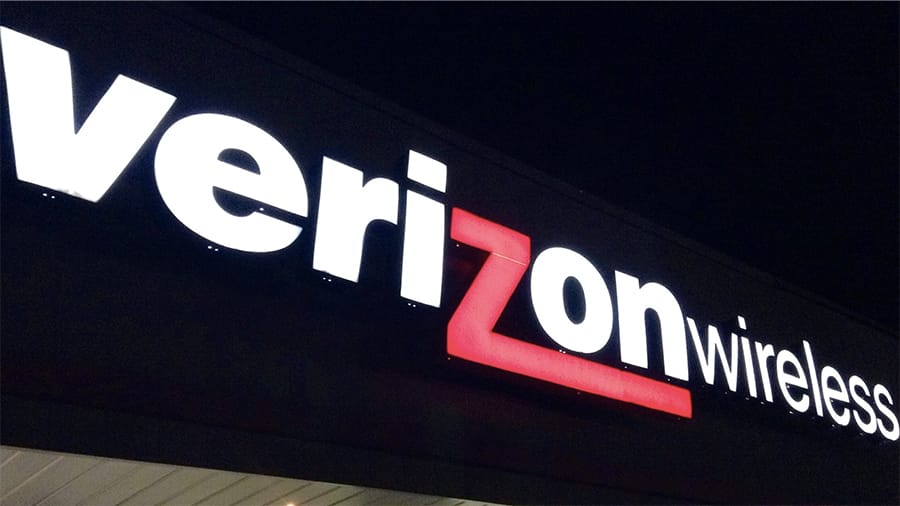 Verizon Wireless Customers In New York Are Receiving Surprise Checks