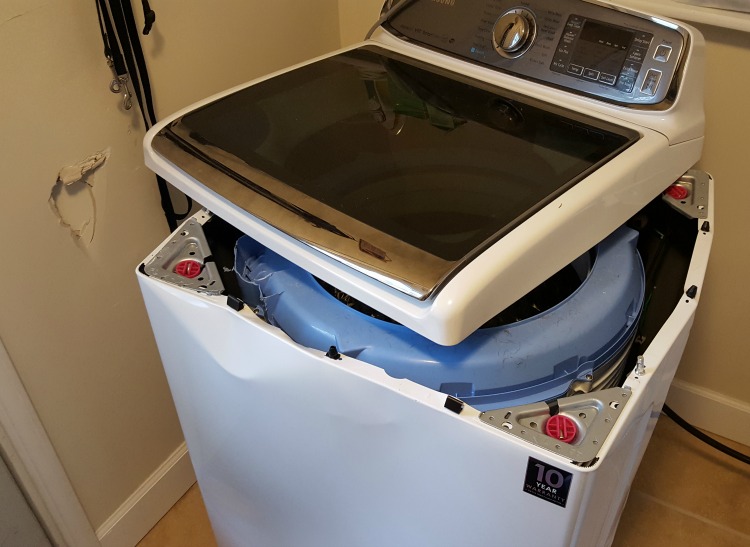 Reports of Samsung Washers 'Exploding' Prompts Company to Issue Safety