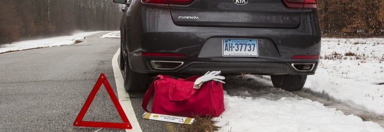 Be Prepared With A Winter Car Emergency Kit Consumer Reports