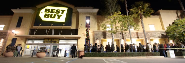 Photo of Best Buy store during Black Friday